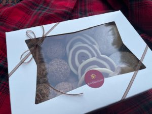 seasonal cookie box with hazelnut chocolate, shortbread swirl and gluten free almond lemon cookies2